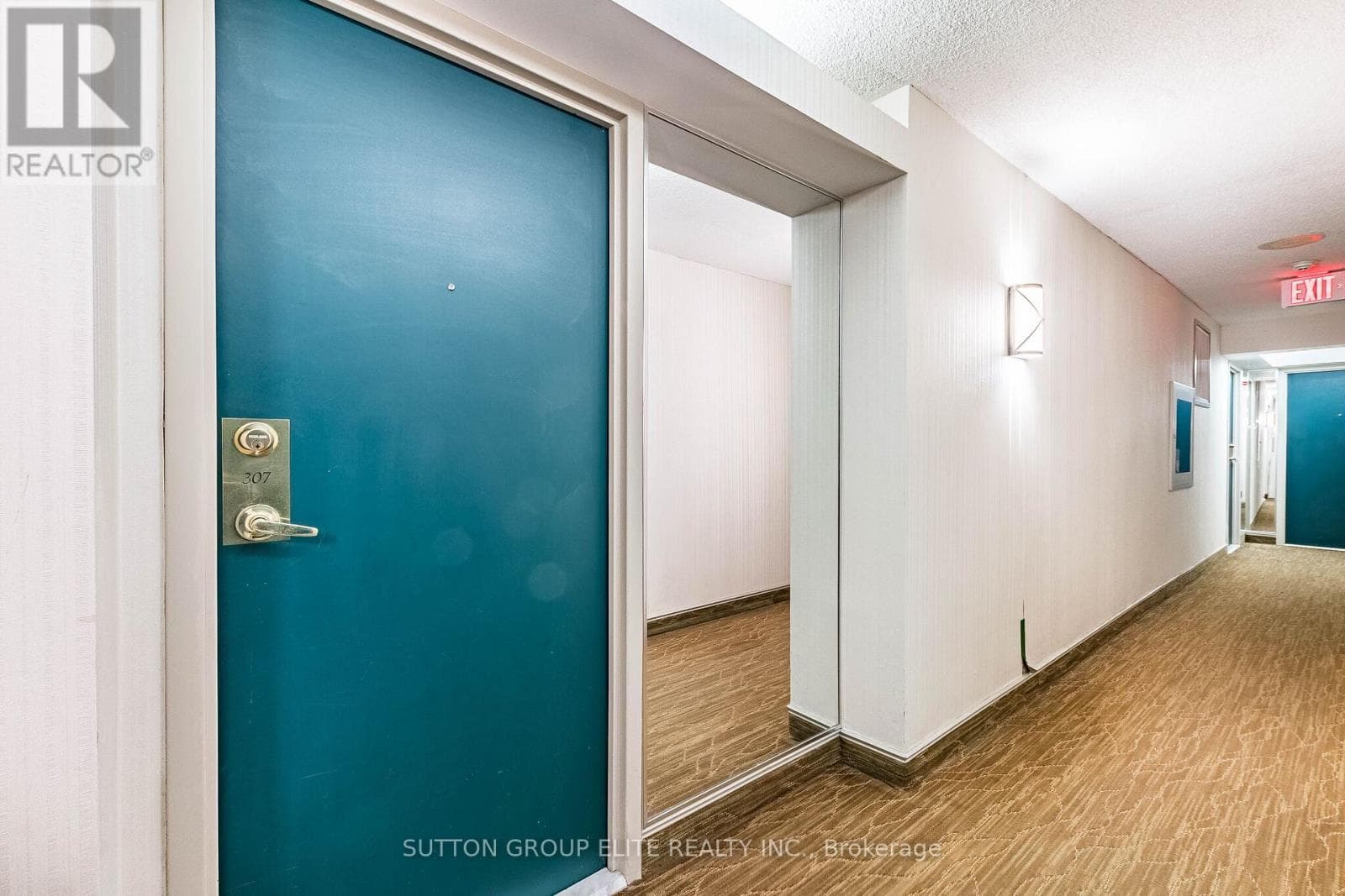307 - 2091 HURONTARIO STREET, Toronto — photo 5
