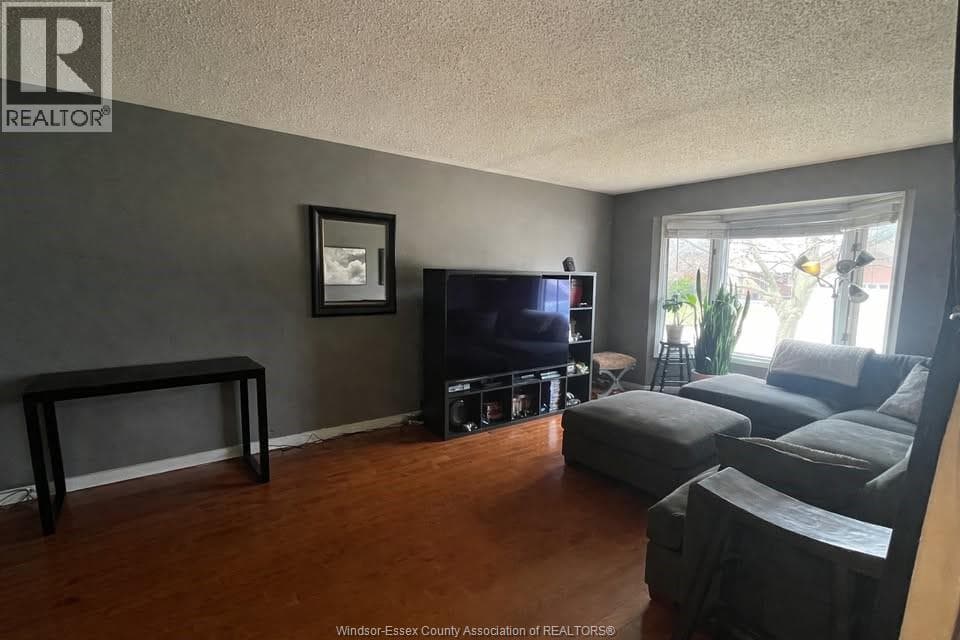 555 JEFFREYBROOK DRIVE, Windsor — photo 5