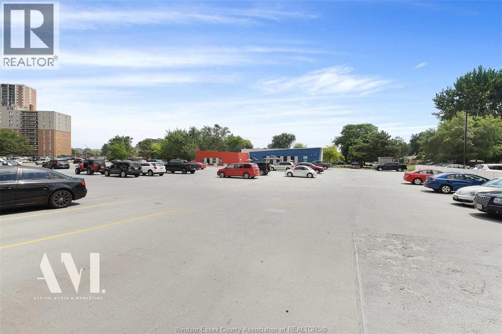 8591 RIVERSIDE DRIVE East Unit# 308, Windsor — photo 5