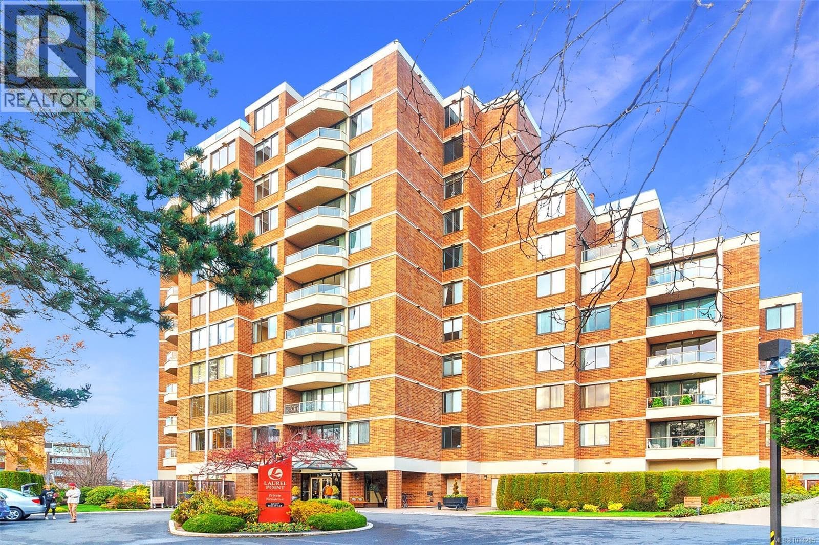807 225 BELLEVILLE STREET, Victoria — photo 4