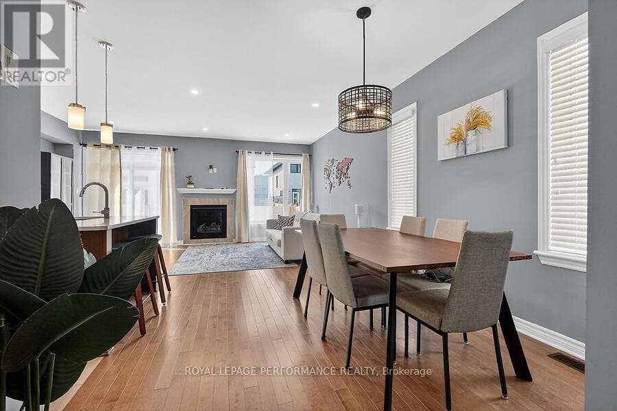 790 CAIRN CRESCENT, Ottawa — photo 5