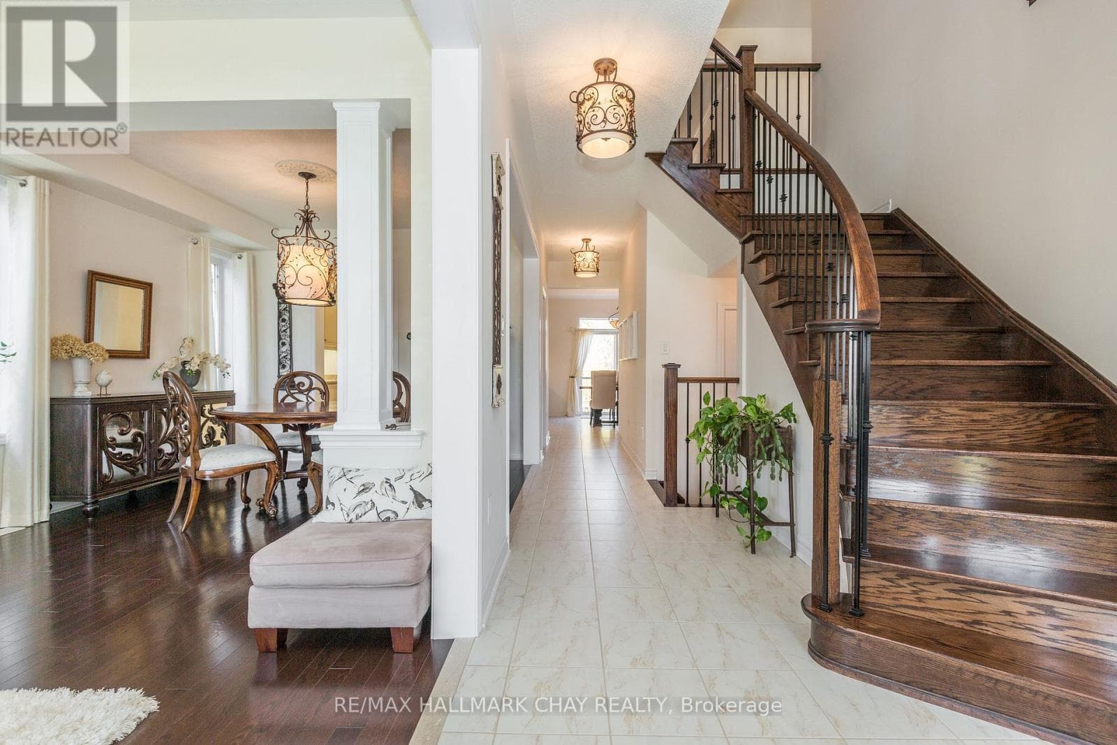 118 MOUNT CRESCENT, Toronto — photo 5