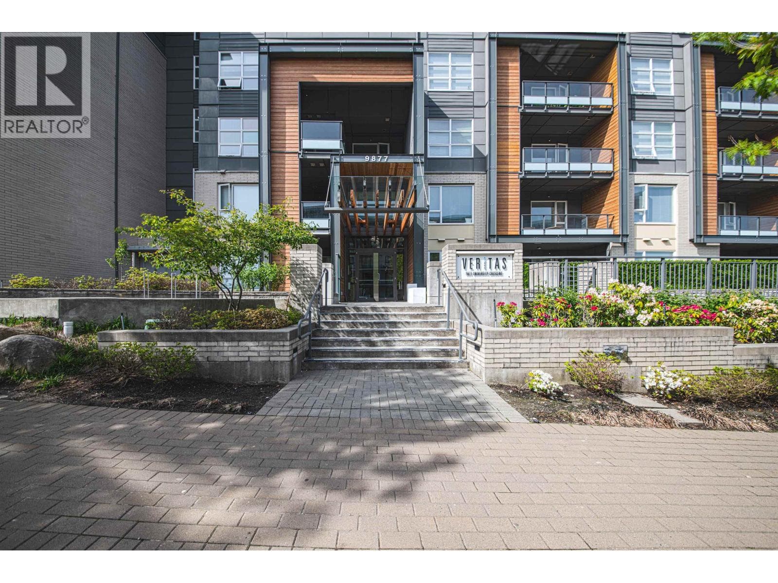 313 9877 UNIVERSITY CRESCENT, Greater Vancouver — photo 3