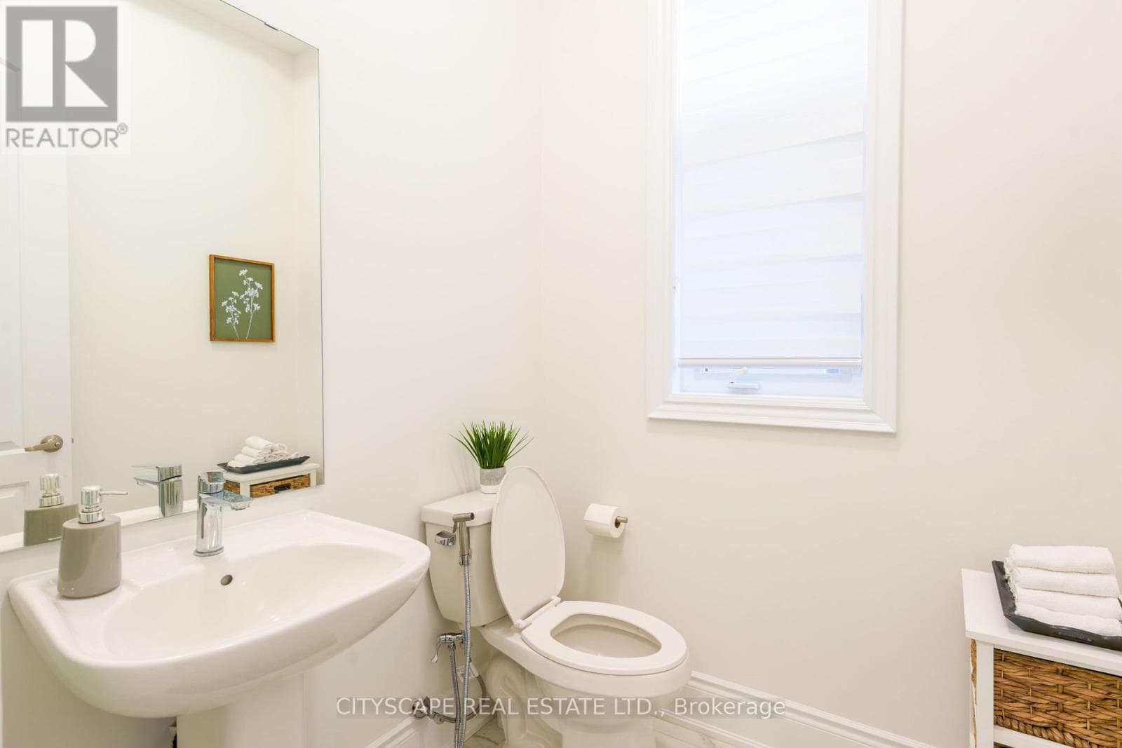 2405 IRENE CRESCENT, Toronto — photo 5