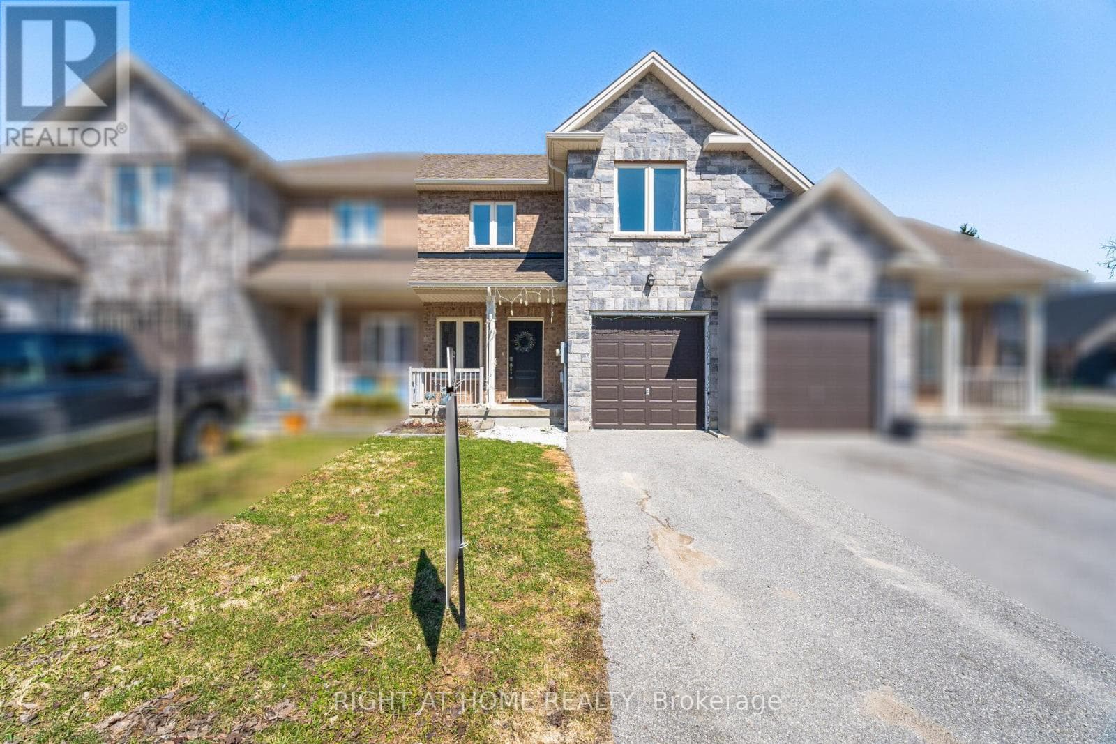 165 BERKSHIRE DRIVE, Toronto — photo 2