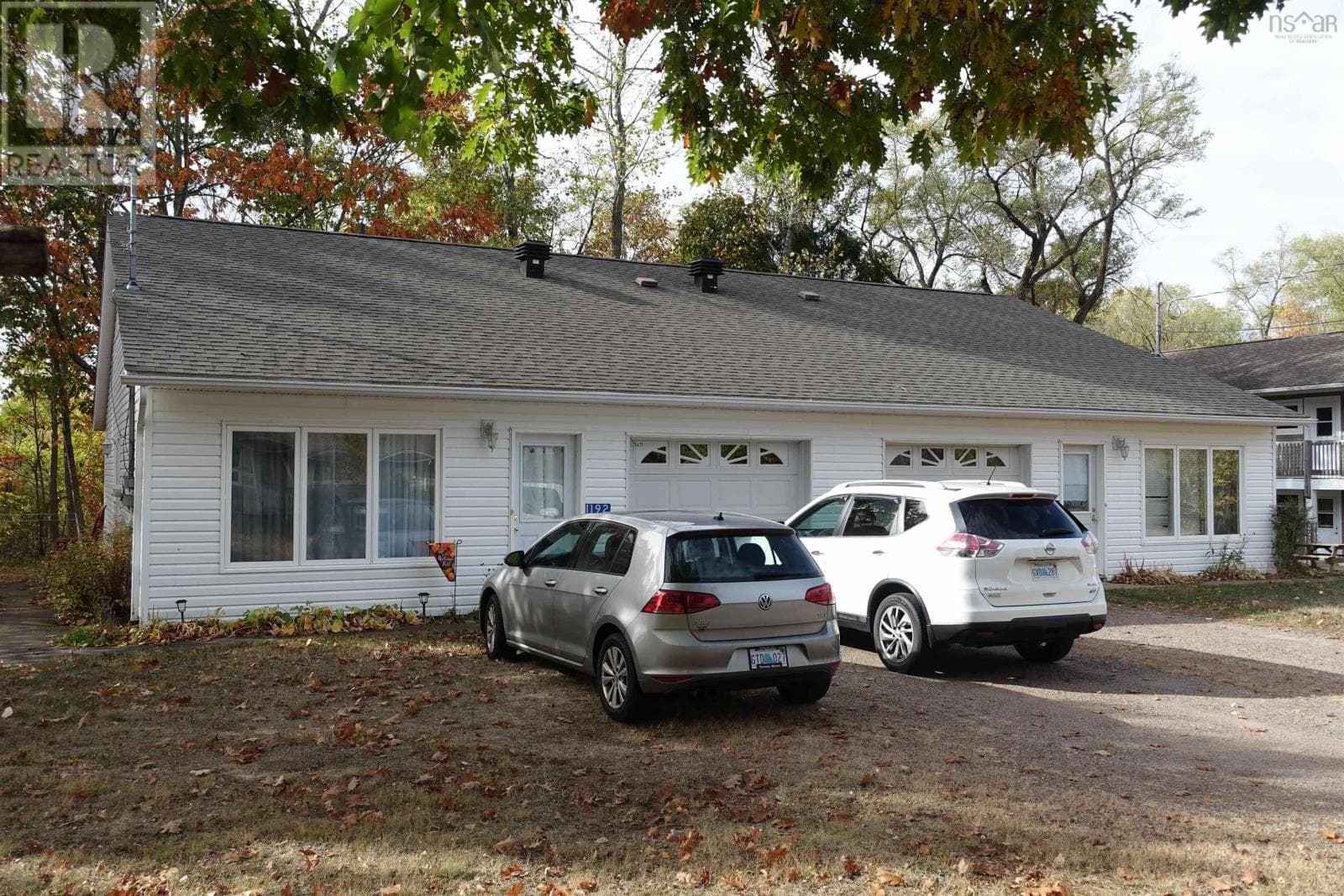 1190-1192 Maple Street, NSAR — photo 4