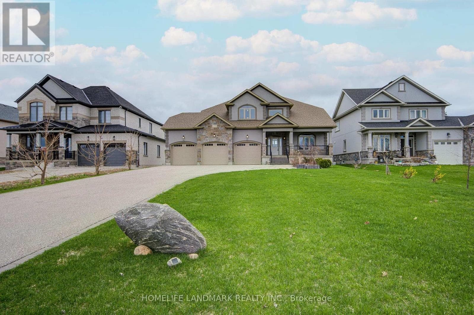 295 SUNNYBRAE AVENUE, Toronto — photo 3