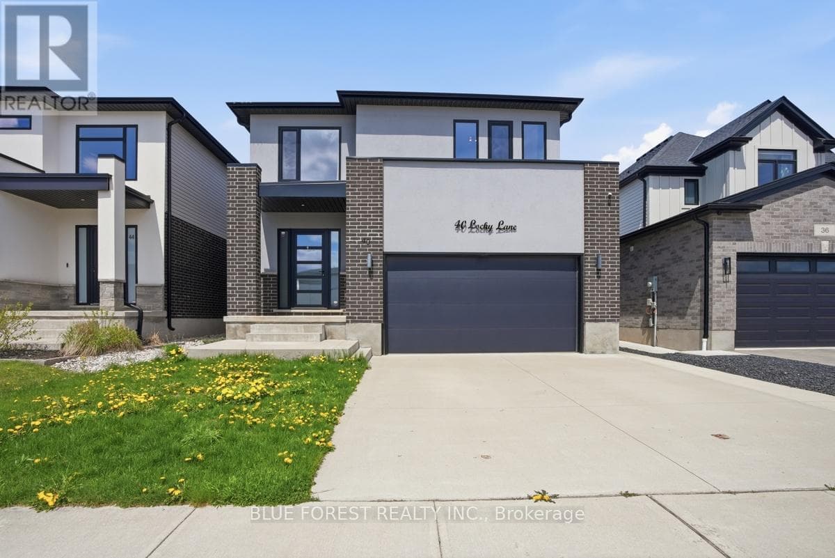 40 LOCKY LANE in 