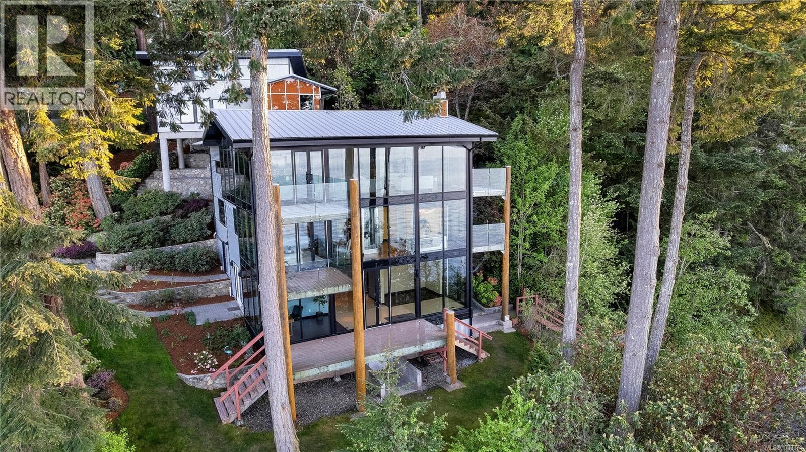 1676 Lands End Rd in 