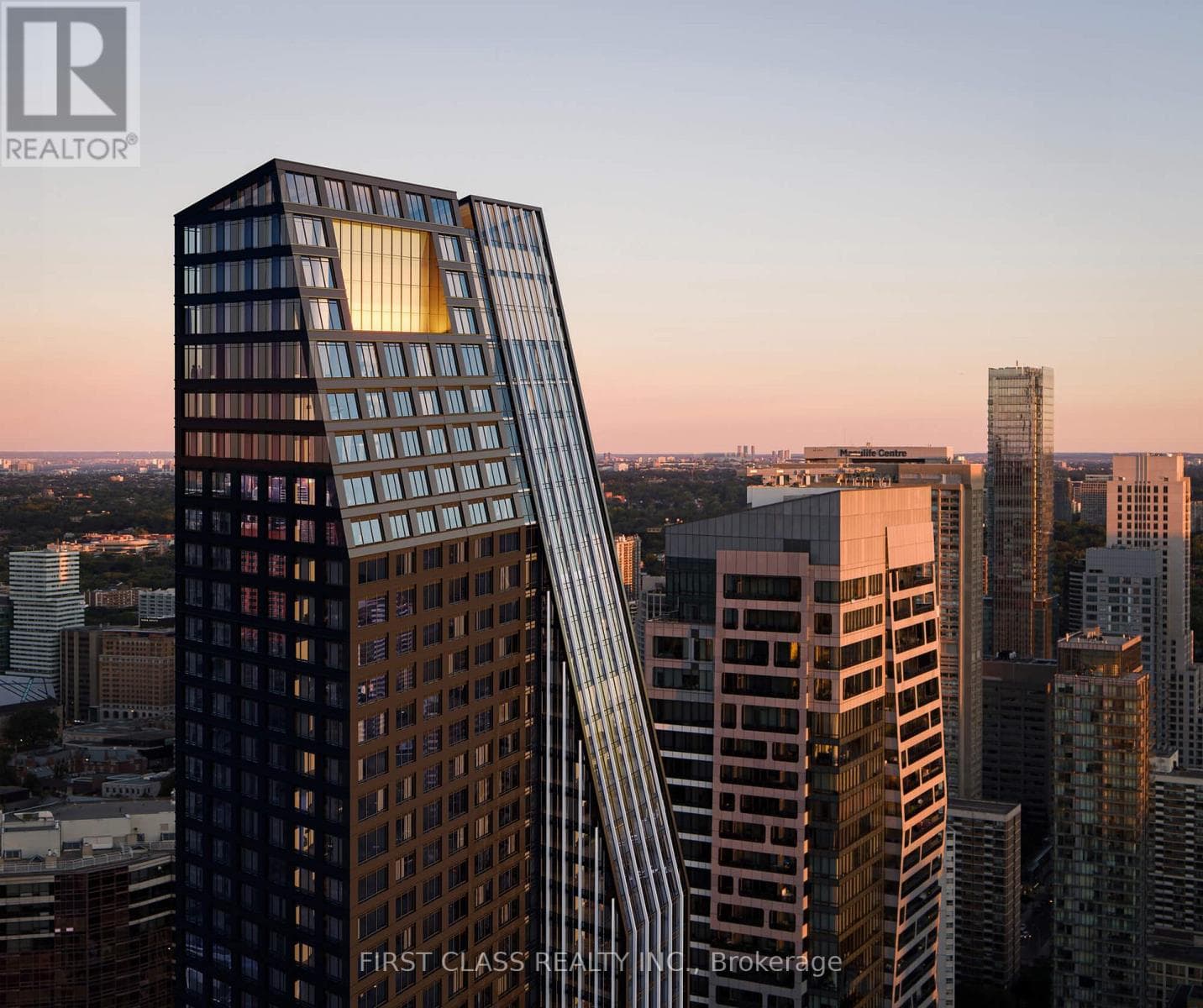 905 - 8 WELLESLEY STREET W in Church-Wellesley