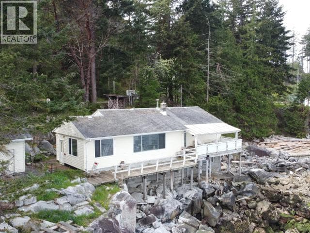 2617 SMELTER AVE, Powell River — photo 3