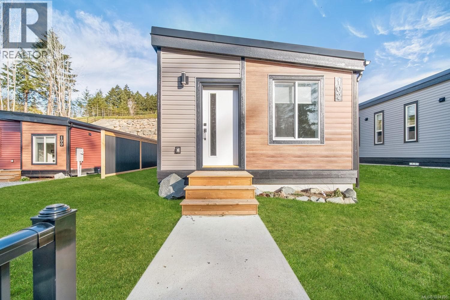 102 3499 HENRY ROAD in 