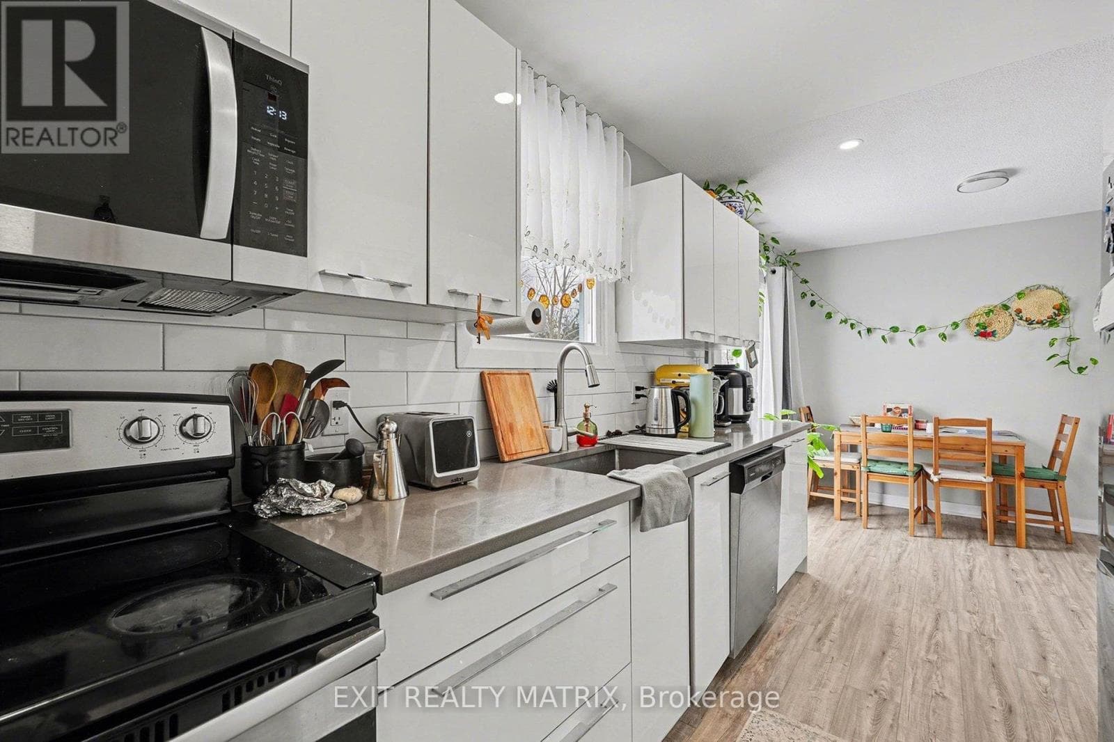91 SHELDRAKE DRIVE, Ottawa — photo 5