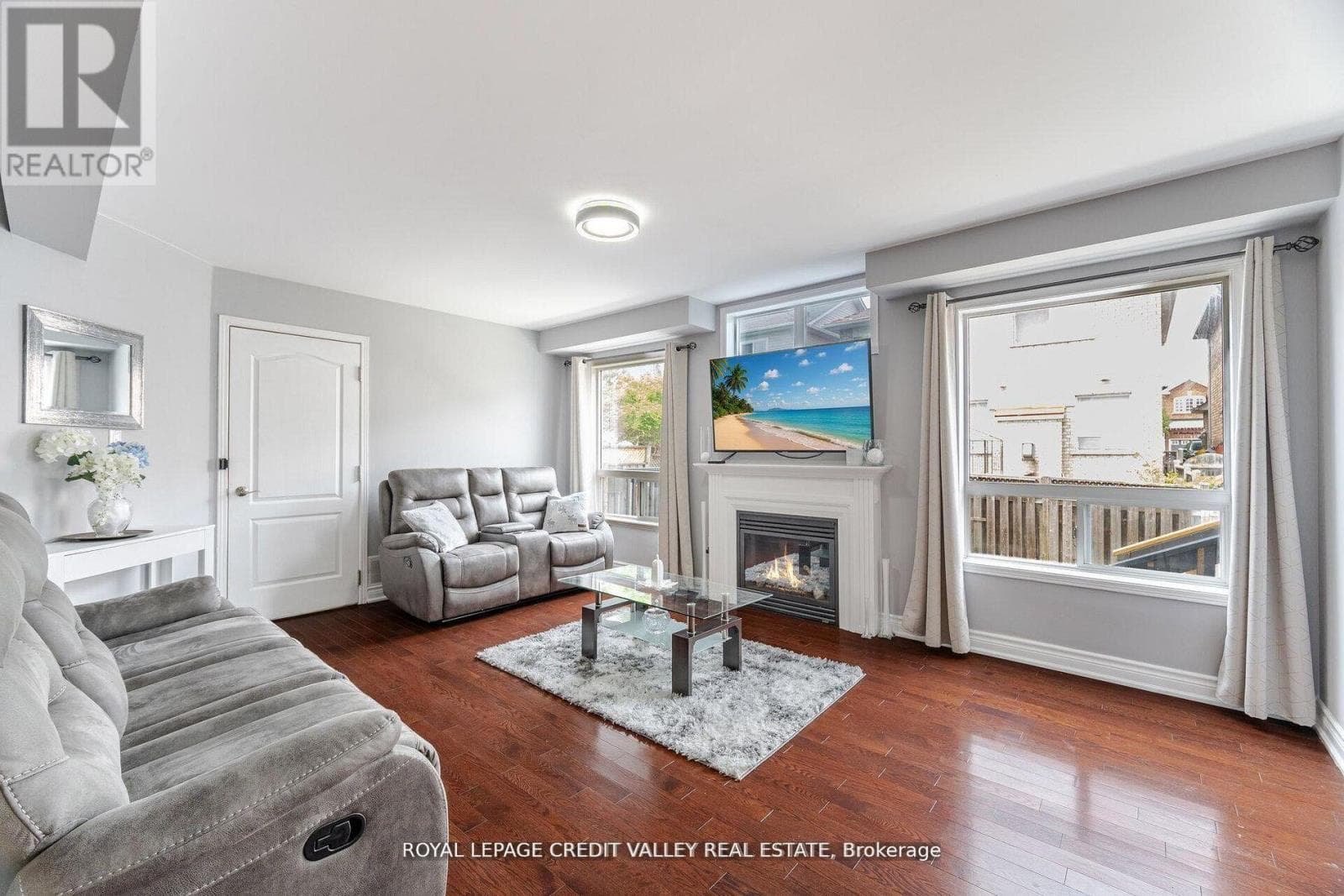 12 GREENHALF DRIVE, Toronto — photo 2