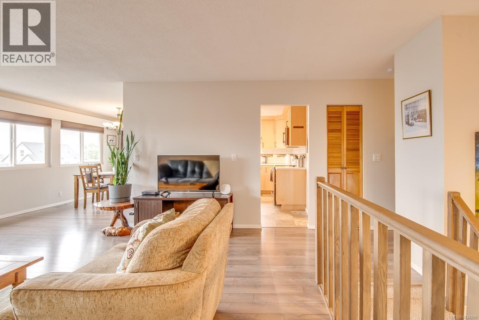 3819 14TH AVENUE, Vancouver Island — photo 5