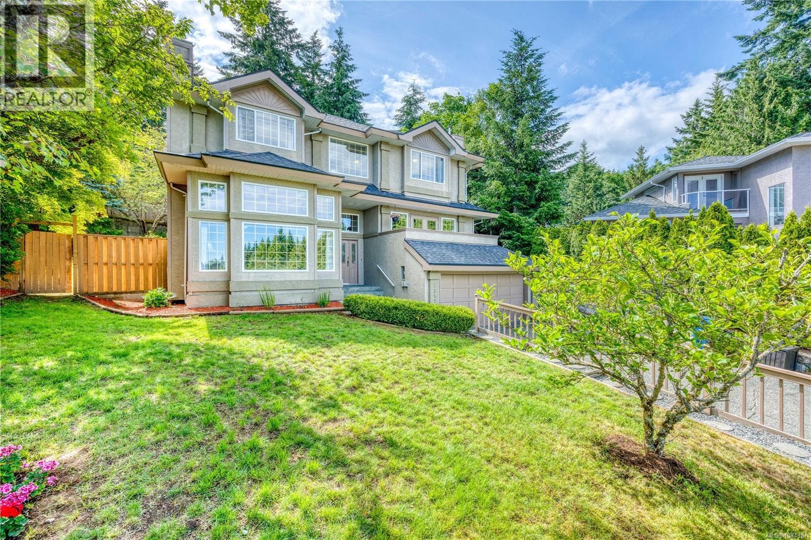 5352 COASTVIEW PLAZA in 