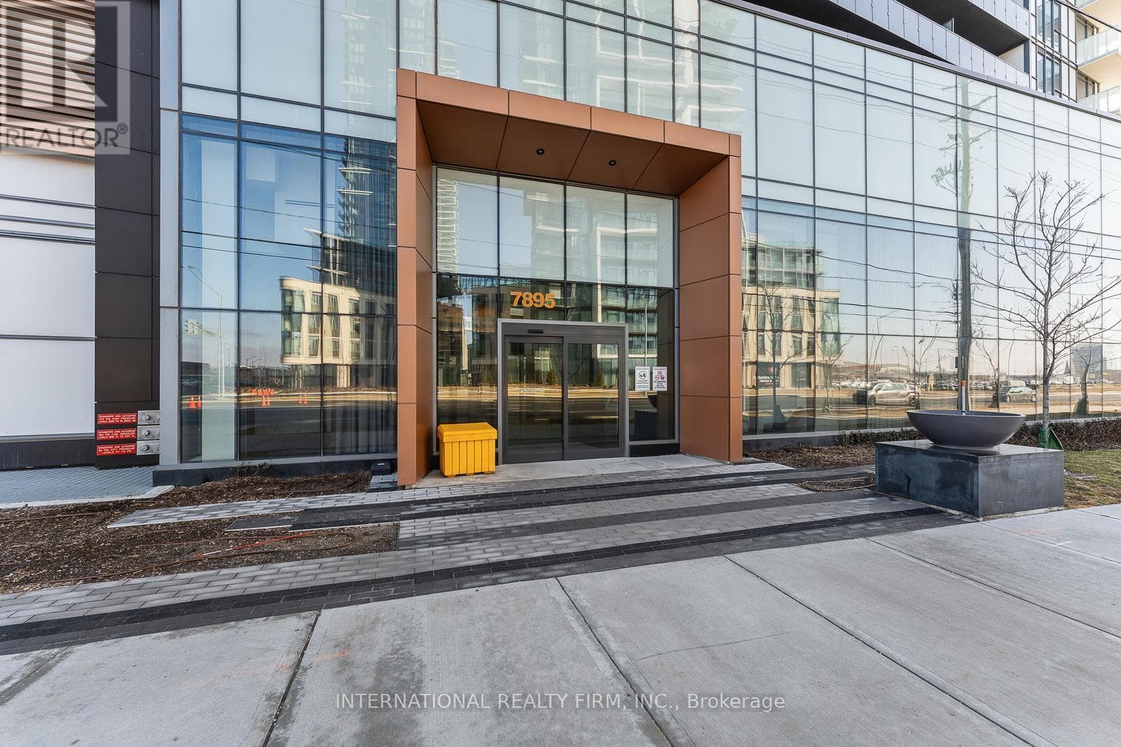703 - 7895 JANE STREET, Toronto — photo 4