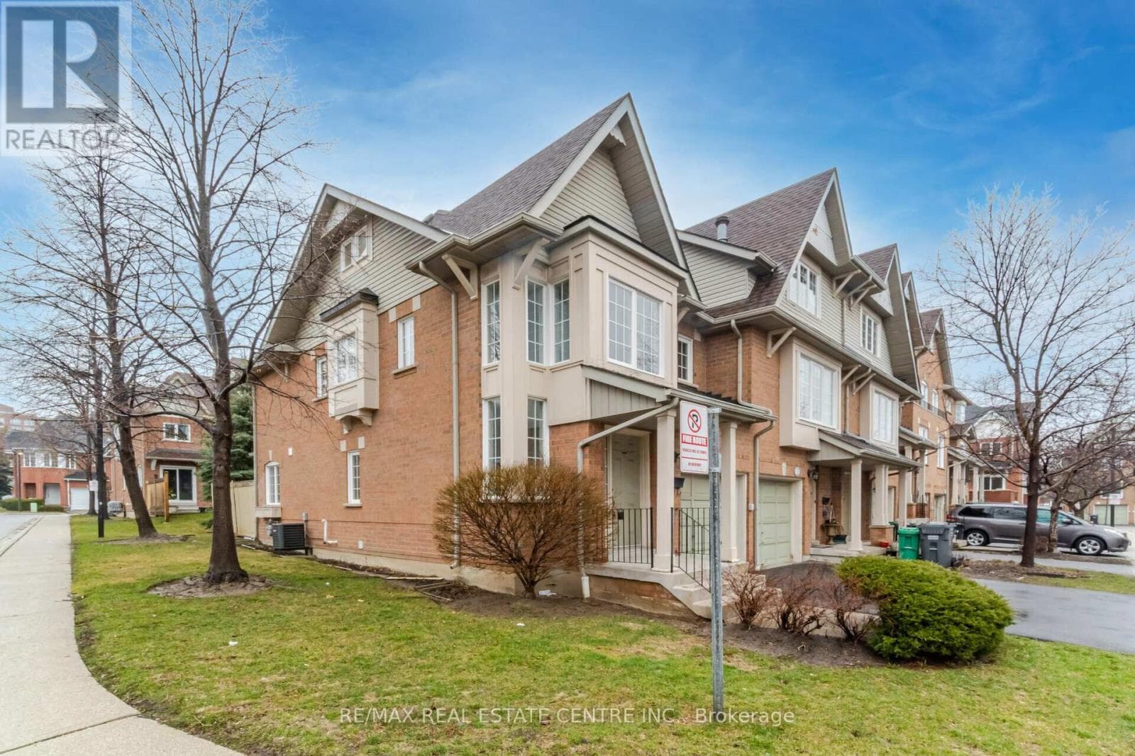 45 - 1591 SOUTH PARADE COURT, Toronto — photo 2