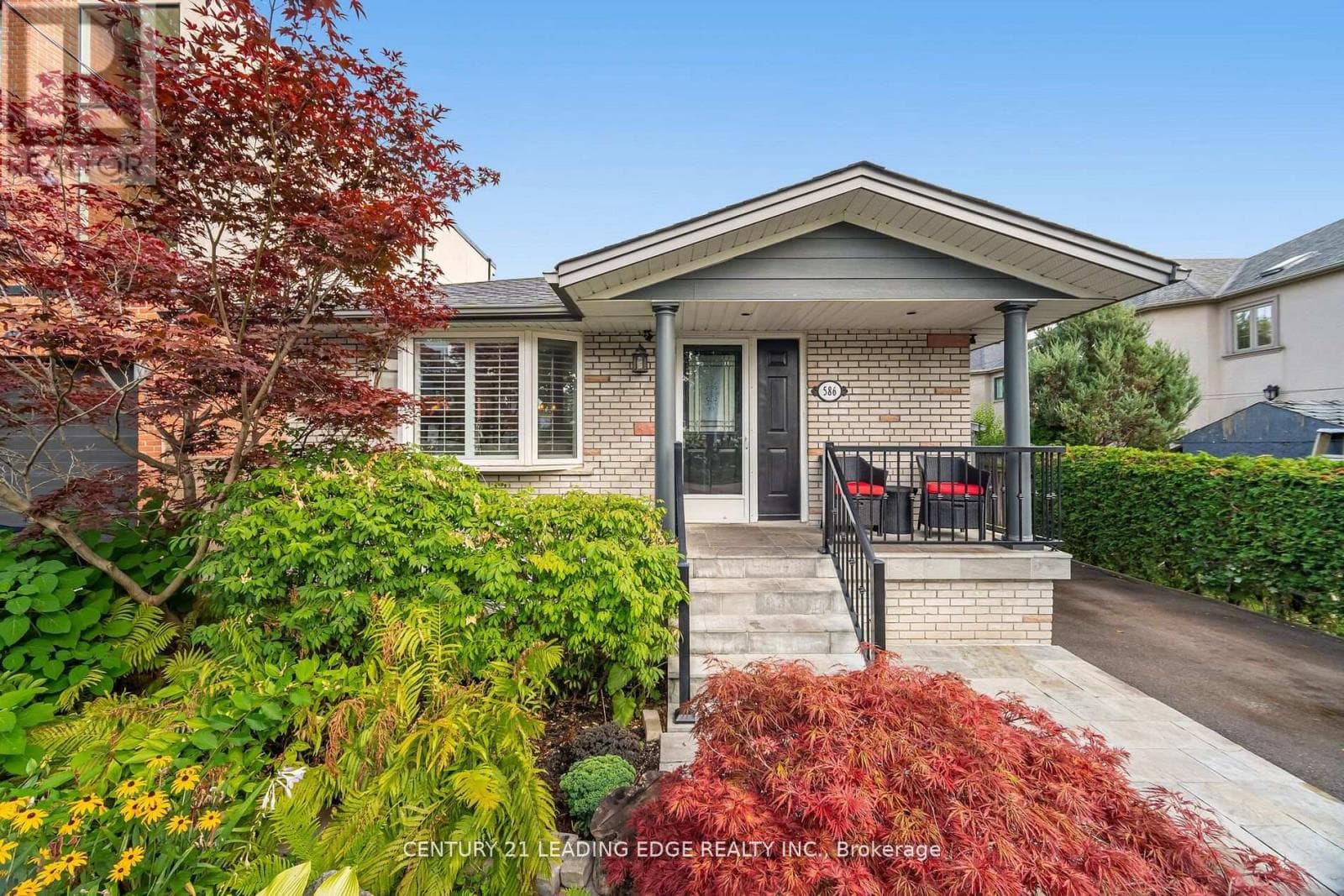 586 CURZON AVENUE in 