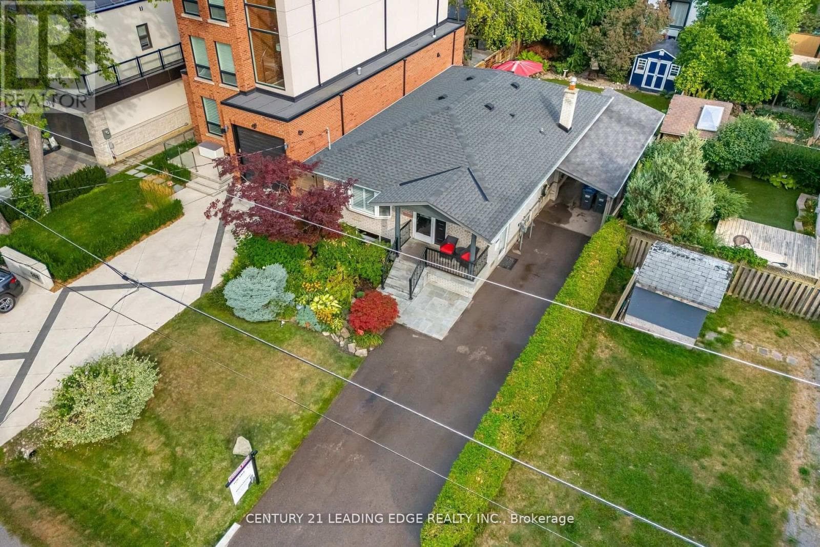 586 CURZON AVENUE, Toronto — photo 4