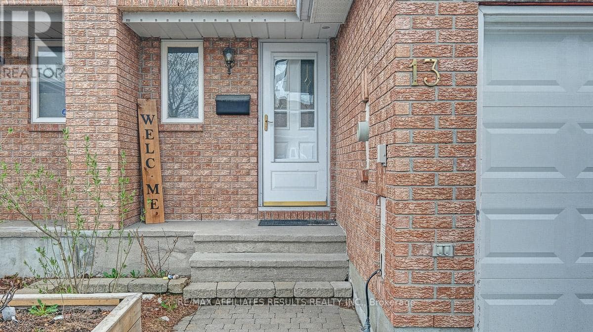 13 SPRINGCREEK CRESCENT, Ottawa — photo 3