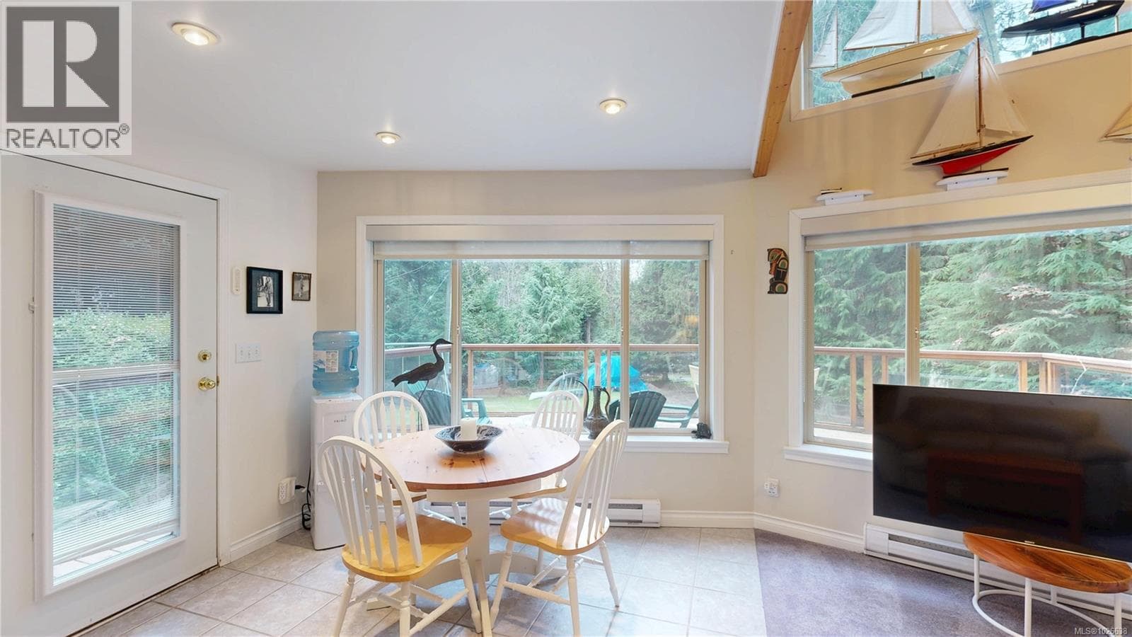 1120 Chappel Pl, Vancouver Island — photo 5