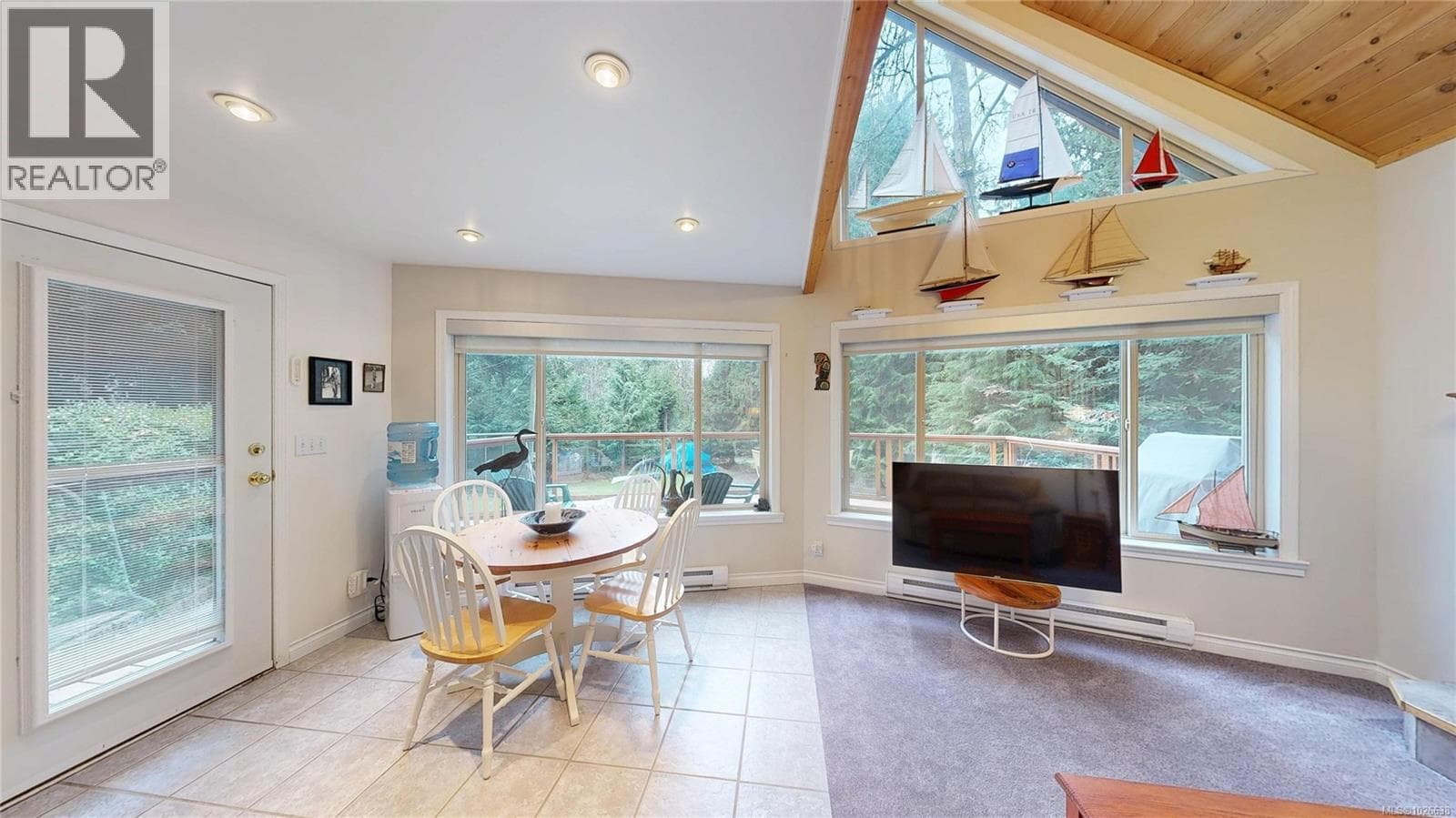 1120 Chappel Pl, Vancouver Island — photo 3