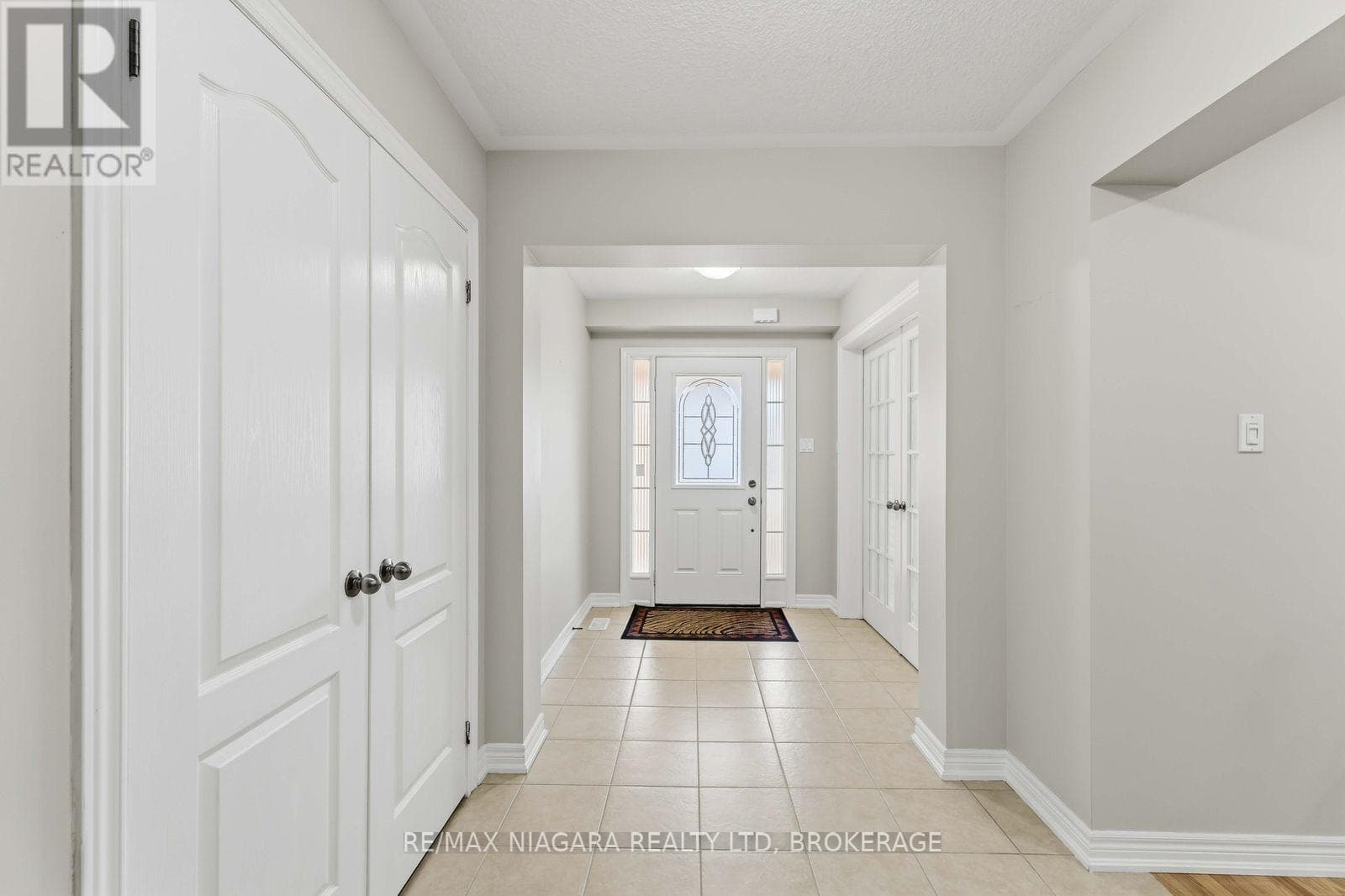 6537 ST MICHAEL Avenue, Niagara — photo 2