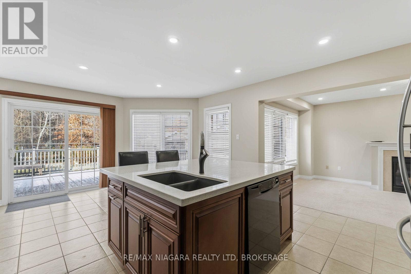 6537 ST MICHAEL Avenue, Niagara — photo 5