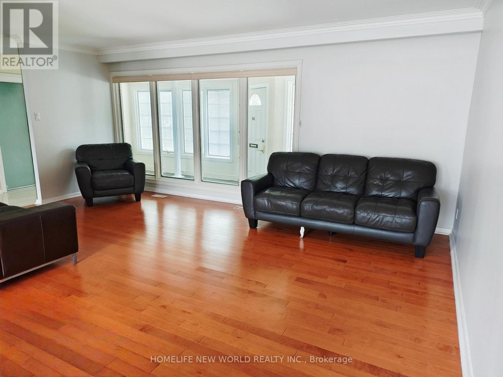 18 OLSEN DRIVE, Toronto — photo 4