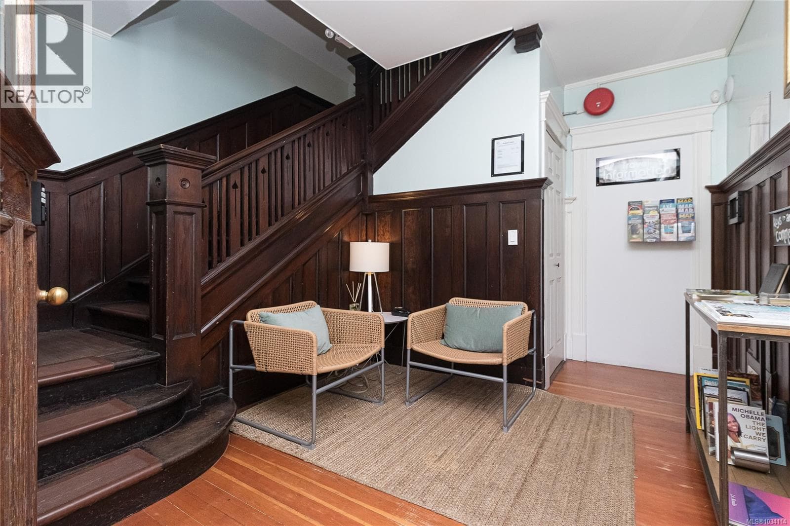 143 GOVERNMENT STREET, Victoria — photo 4