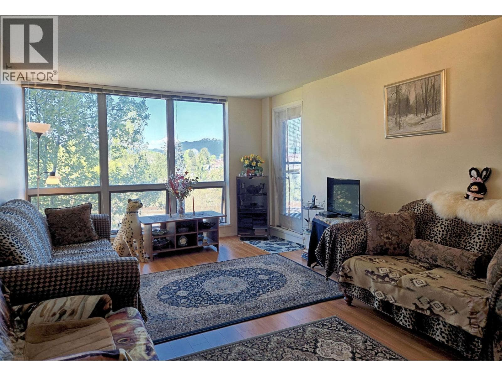 810 3663 CROWLEY DRIVE, Greater Vancouver — photo 4