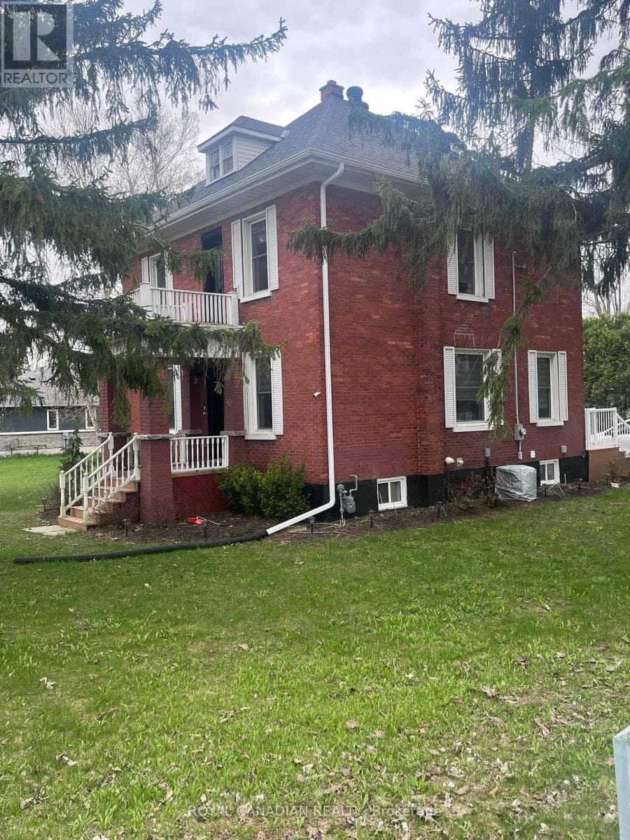 131 ELORA STREET N, Toronto — photo 3