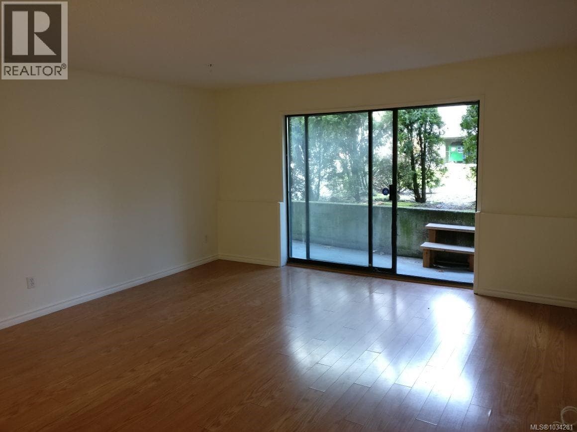 111 900 Tolmie Ave, Victoria — photo 4