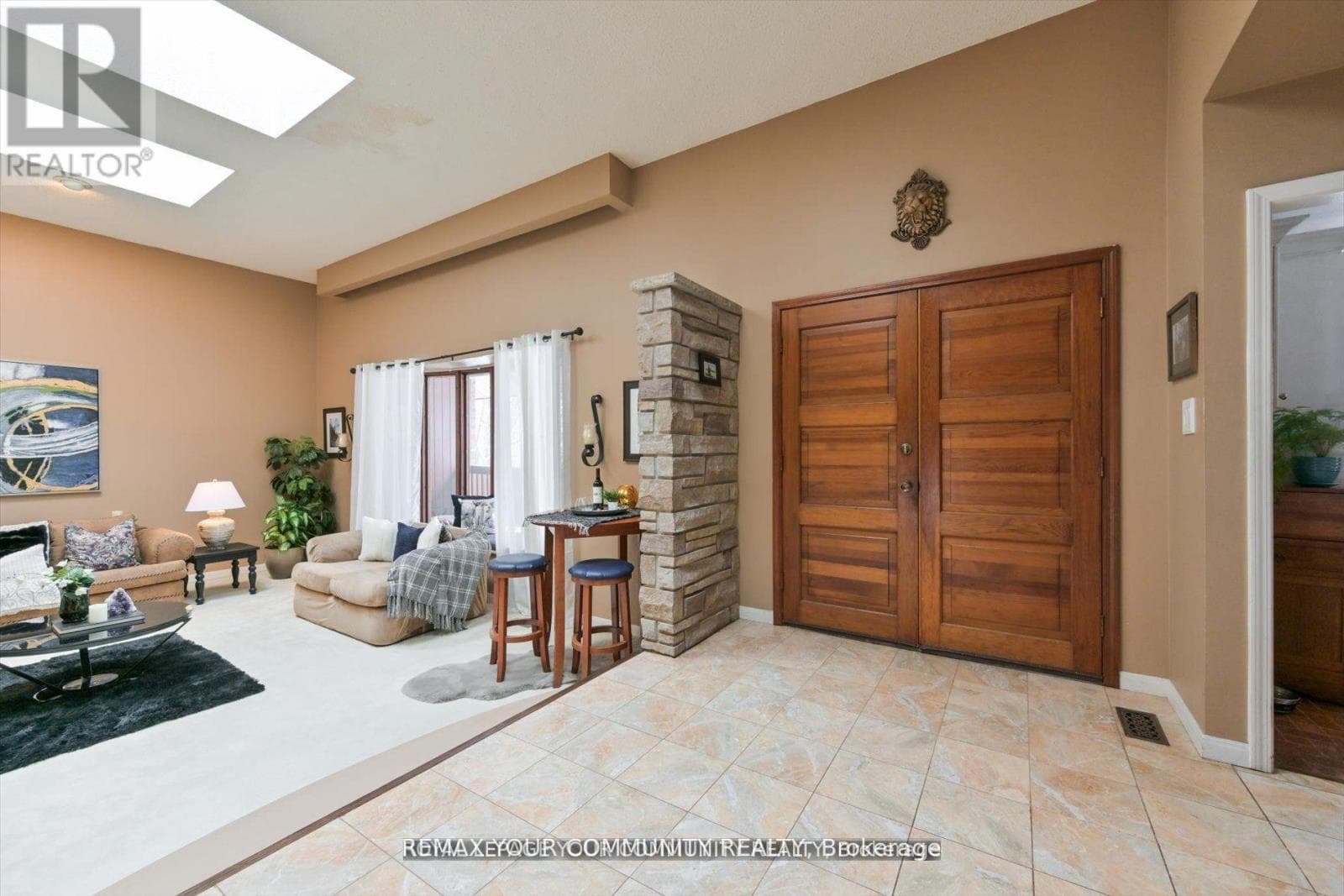 247 HARRIS AVENUE, Toronto — photo 3