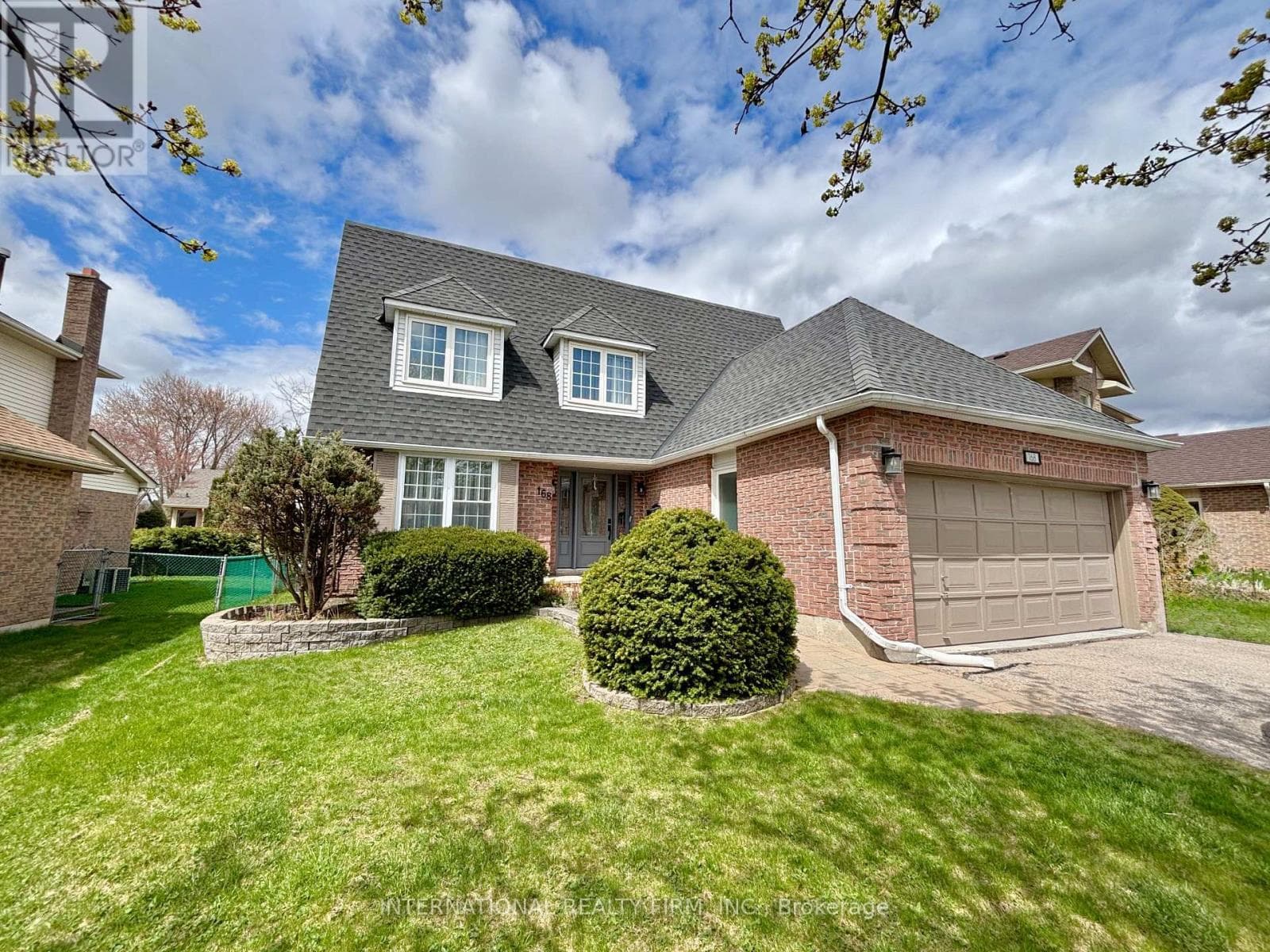 168 WILLOW LANE in East Gwillimbury Heights