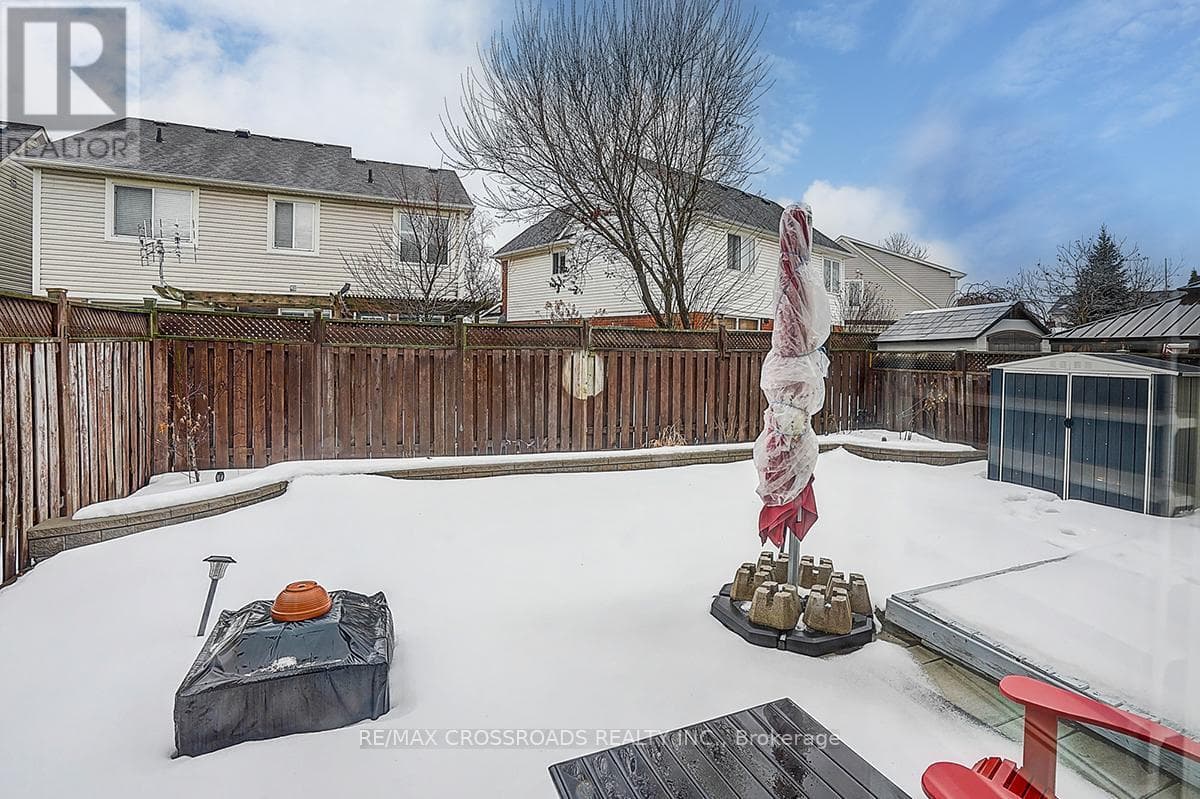 597 CAVERHILL CRESCENT, Toronto