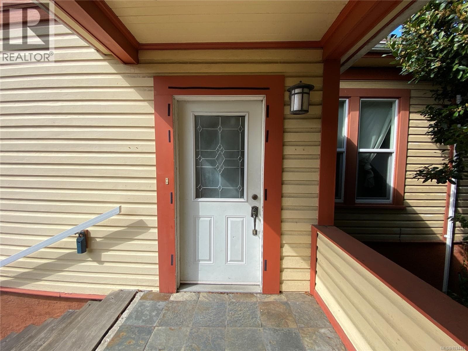1729 FOUL BAIE ROAD, Victoria — photo 5