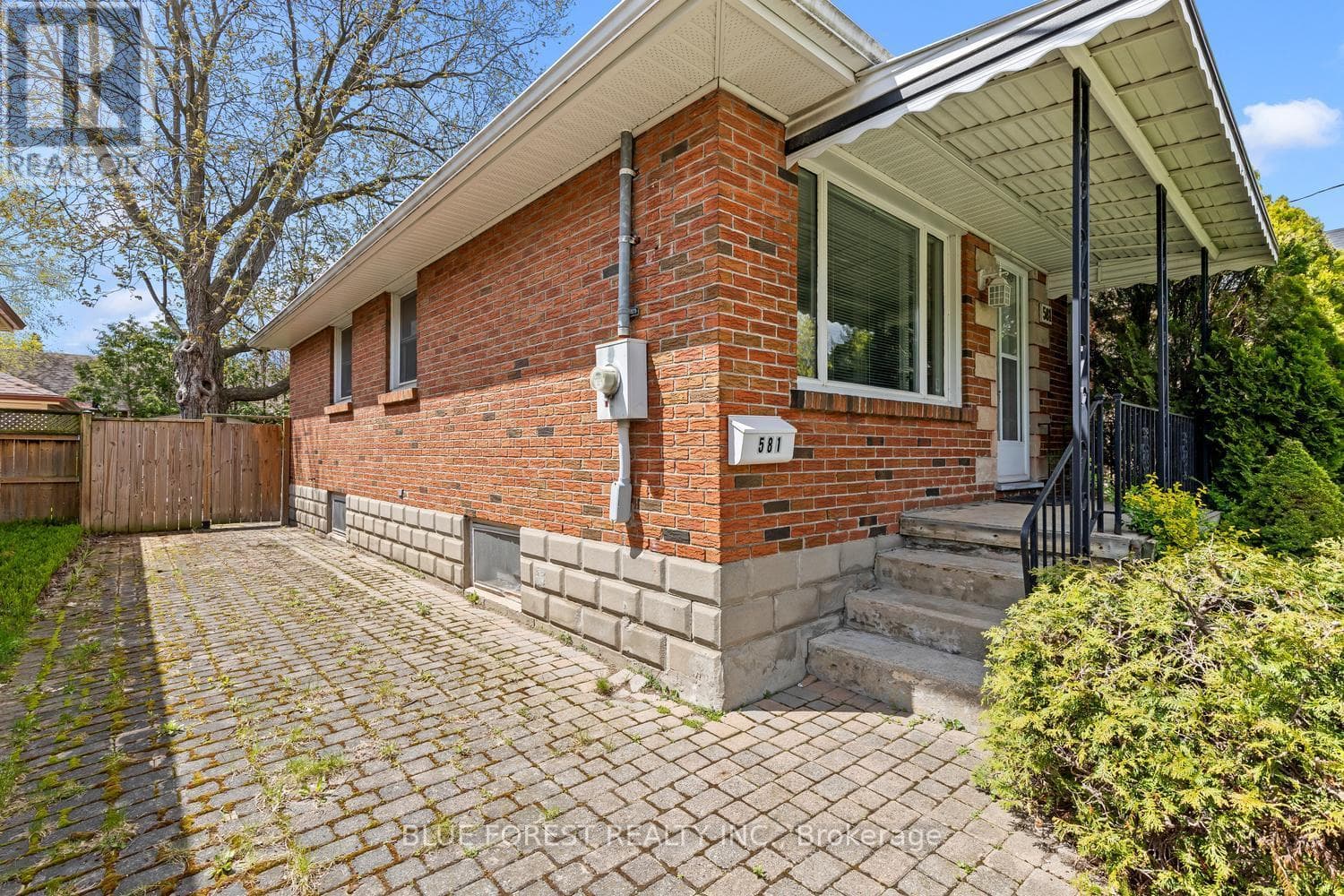 581 HALE STREET, London and St. Thomas — photo 4