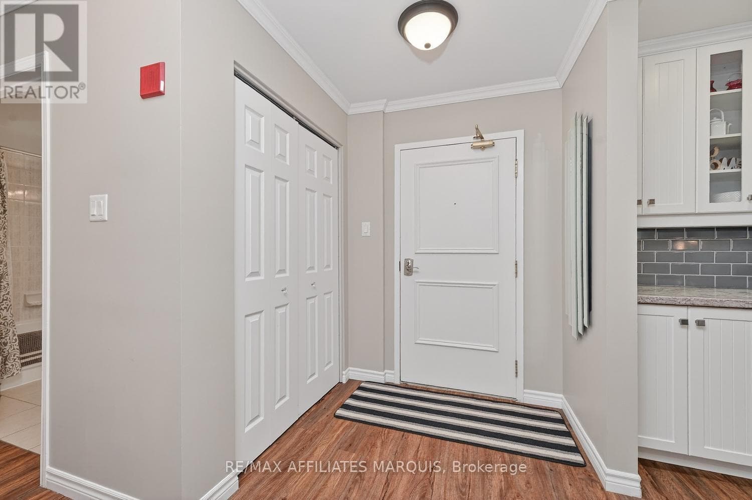 104 - 10 ARMSTRONG DRIVE, Ottawa — photo 2