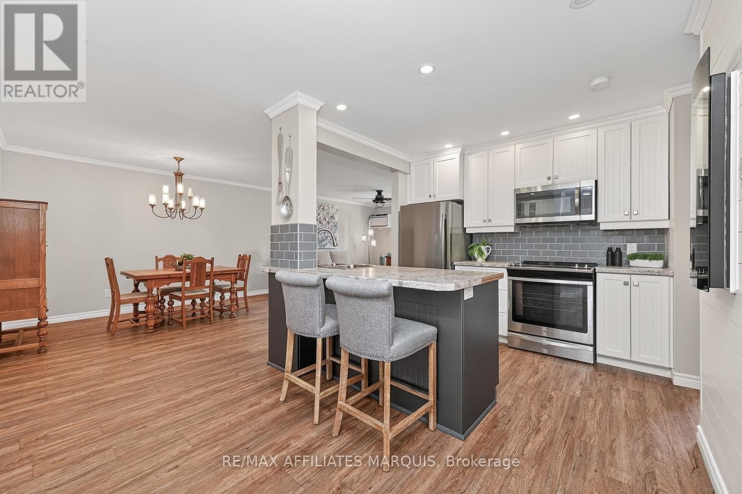 104 - 10 ARMSTRONG DRIVE, Ottawa — photo 3