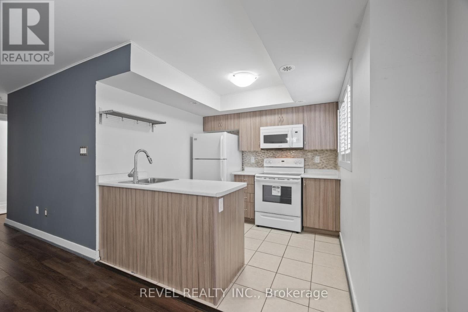 57 - 2315 SHEPPARD AVENUE W, Toronto — photo 4