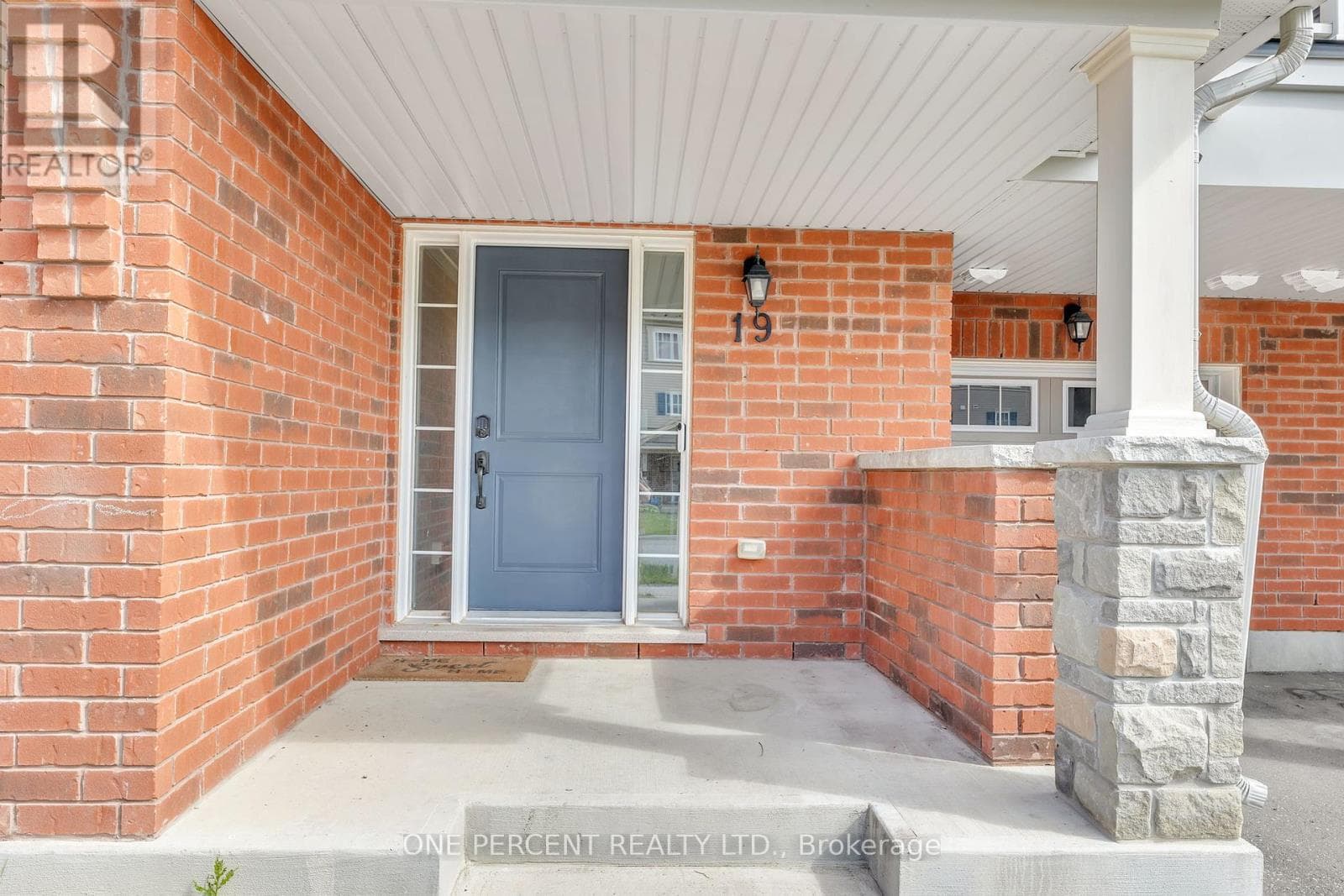 19 NEARCO CRESCENT, Toronto — photo 4