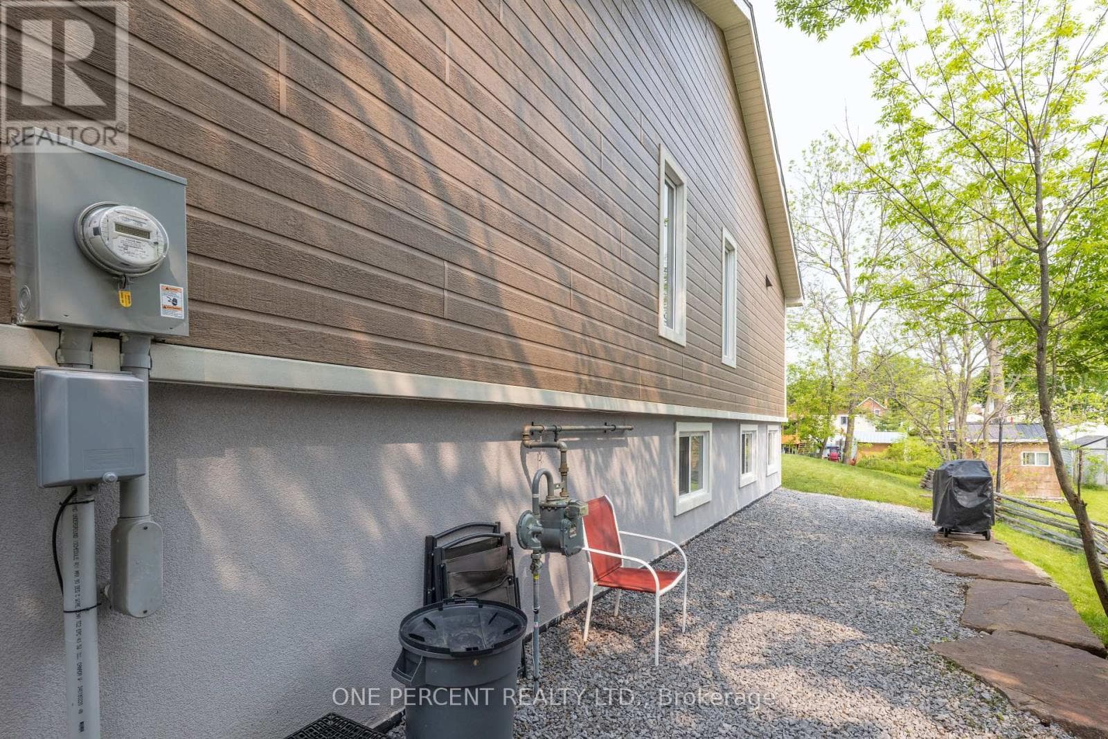 58 MCKENZIE STREET, Toronto — photo 5