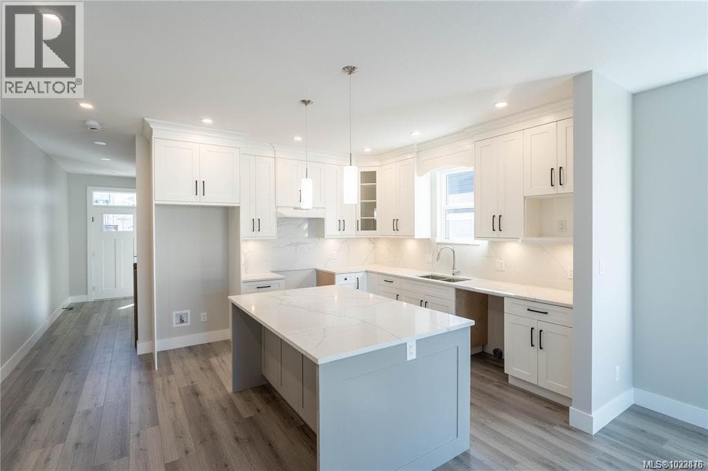 669 SANDERSON ROAD, Vancouver Island — photo 4