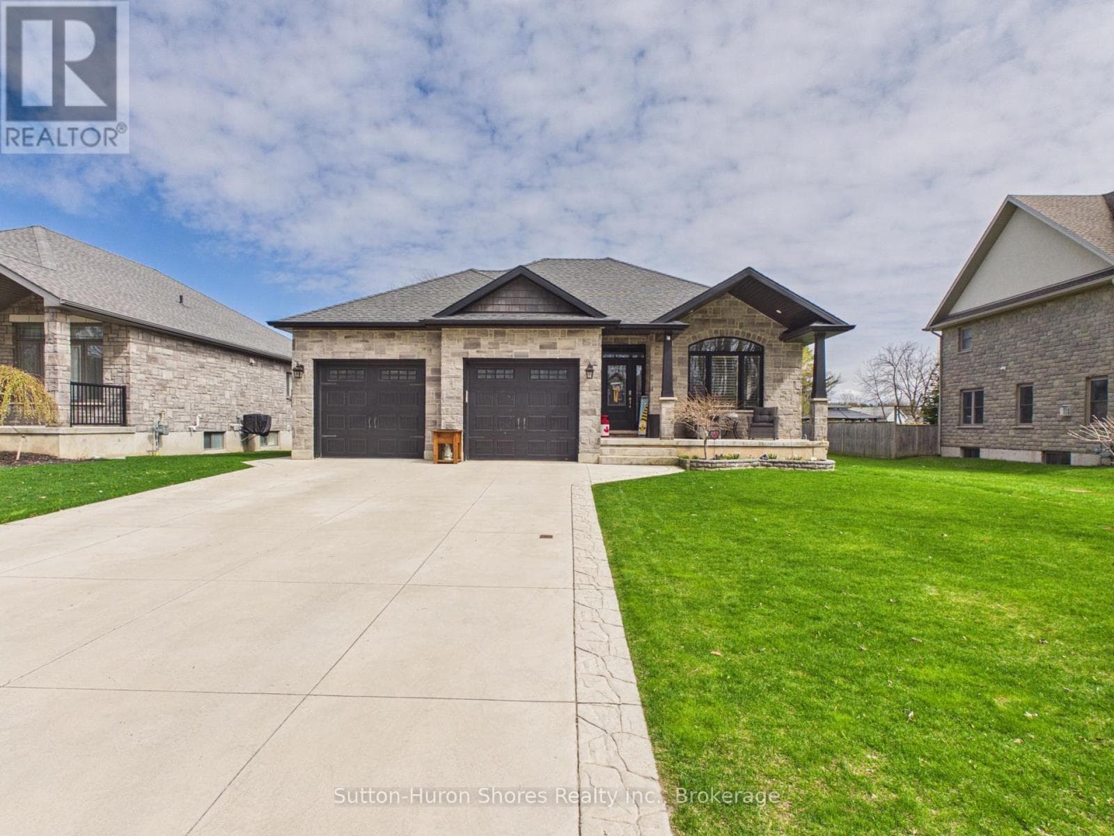 345 RAY STREET in 