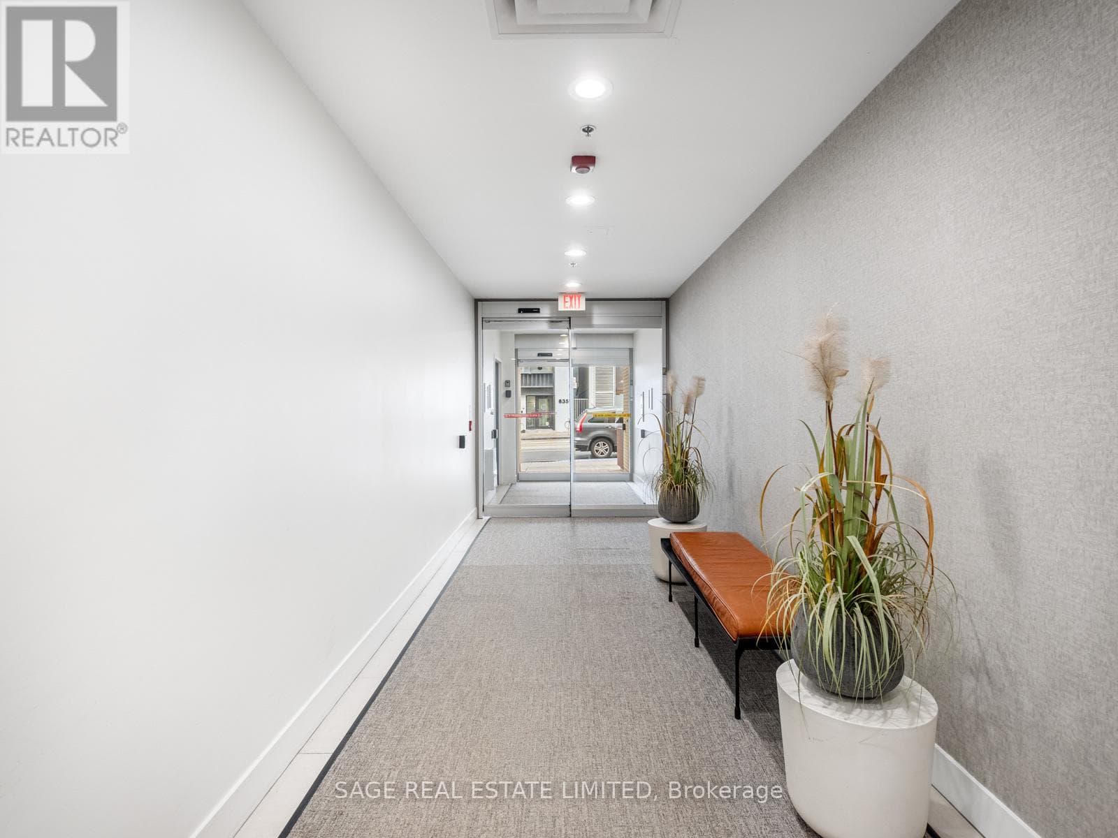 411 - 630 QUEEN EAST STREET, Toronto — photo 2