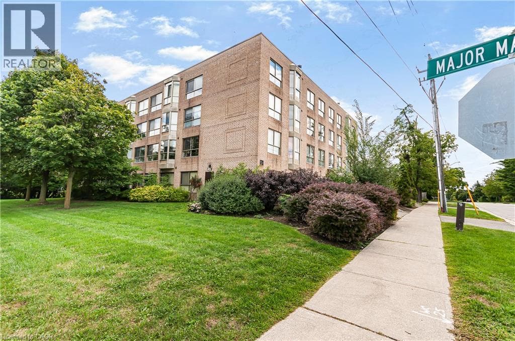 249 E MAJOR MACKENZIE Drive E Unit# 106, Cornerstone — photo 2