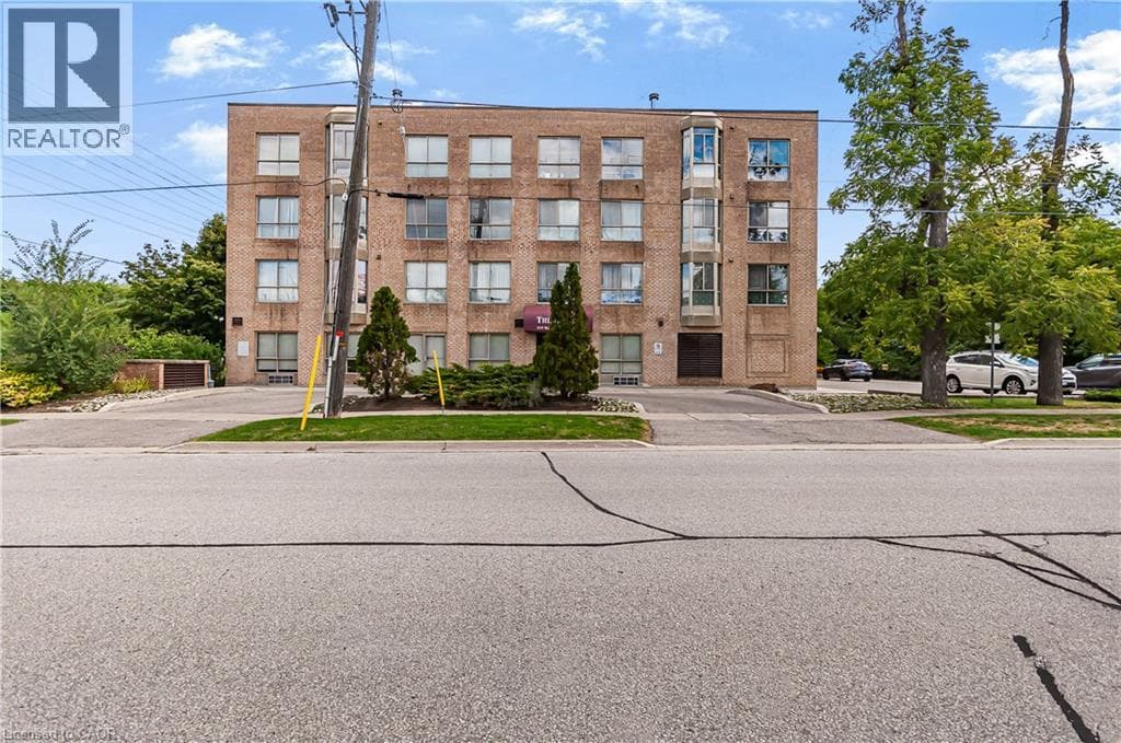 249 E MAJOR MACKENZIE Drive E Unit# 106, Cornerstone — photo 3