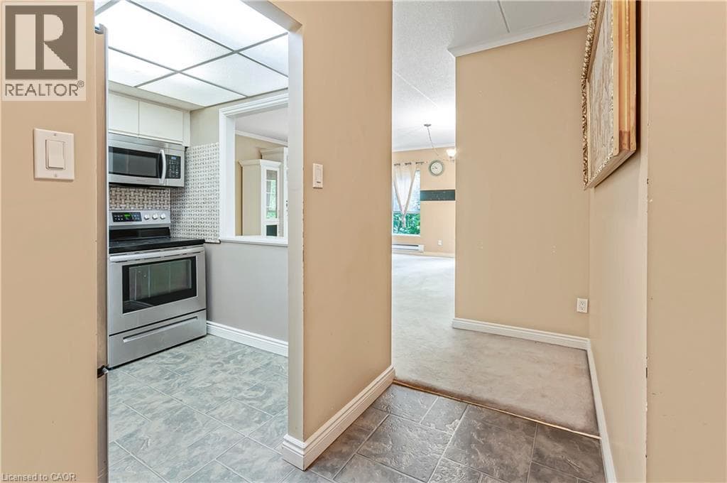 249 E MAJOR MACKENZIE Drive E Unit# 106, Cornerstone — photo 4